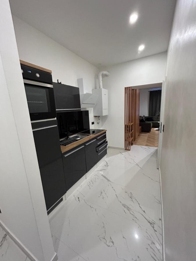 Deluxe Apartment Favoriten Vienna Luaran gambar